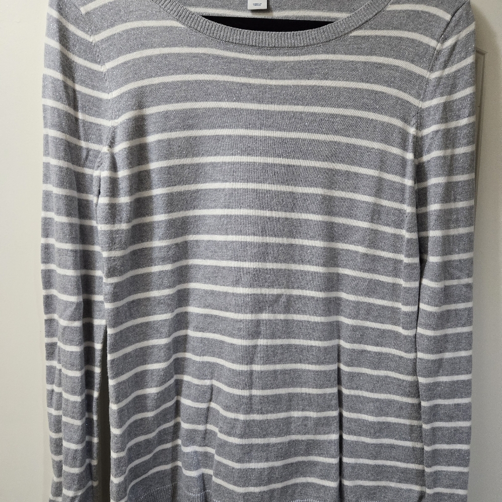 Gray and white striped old navy Sweater size medium